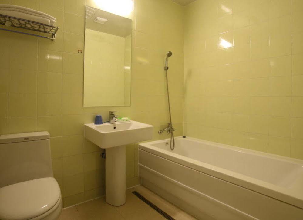 K City Hotel Сеул Екстериор снимка